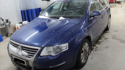 VW PASSAT 2,0 TDI AUTOM